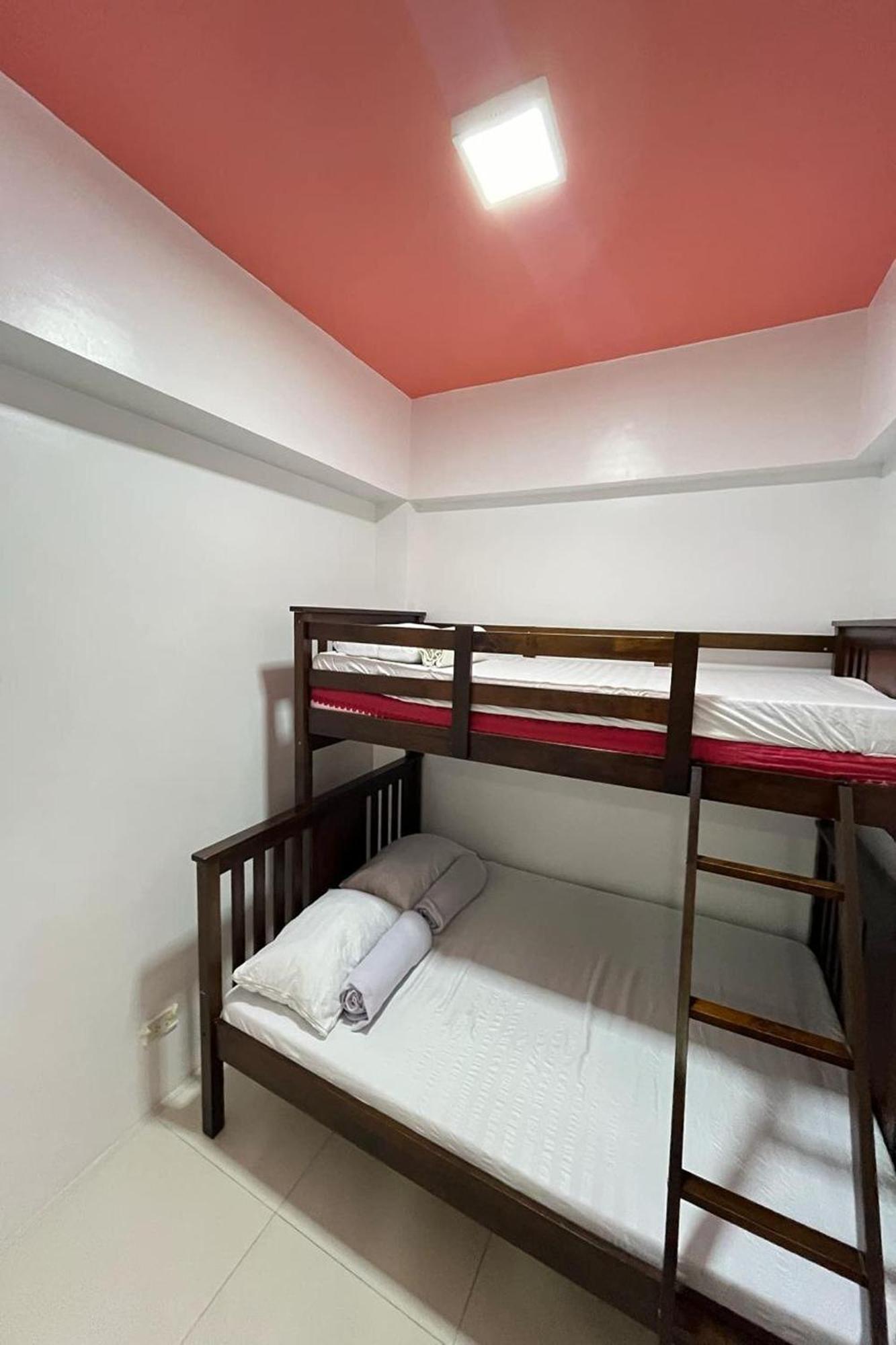 Krystal Claine Homestay-Burnham Hill Багио Экстерьер фото